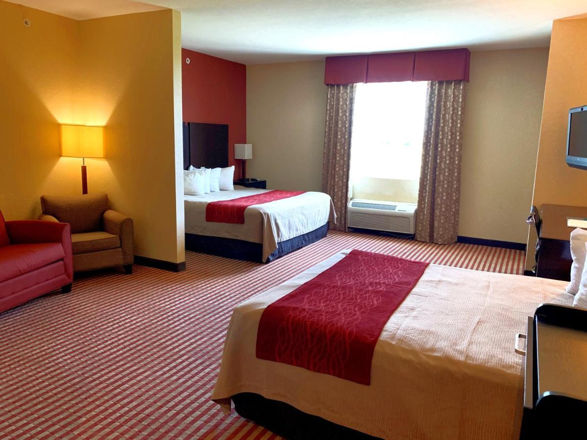 Hometown Executive Suites Bridgeport Esterno foto